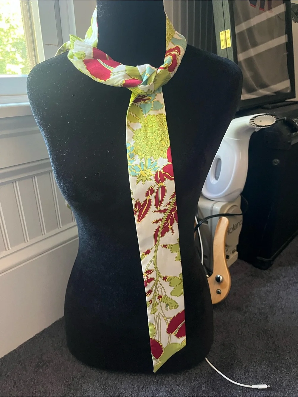 Burberry Floral long  twilly  Scarf in Green and Red and white floral